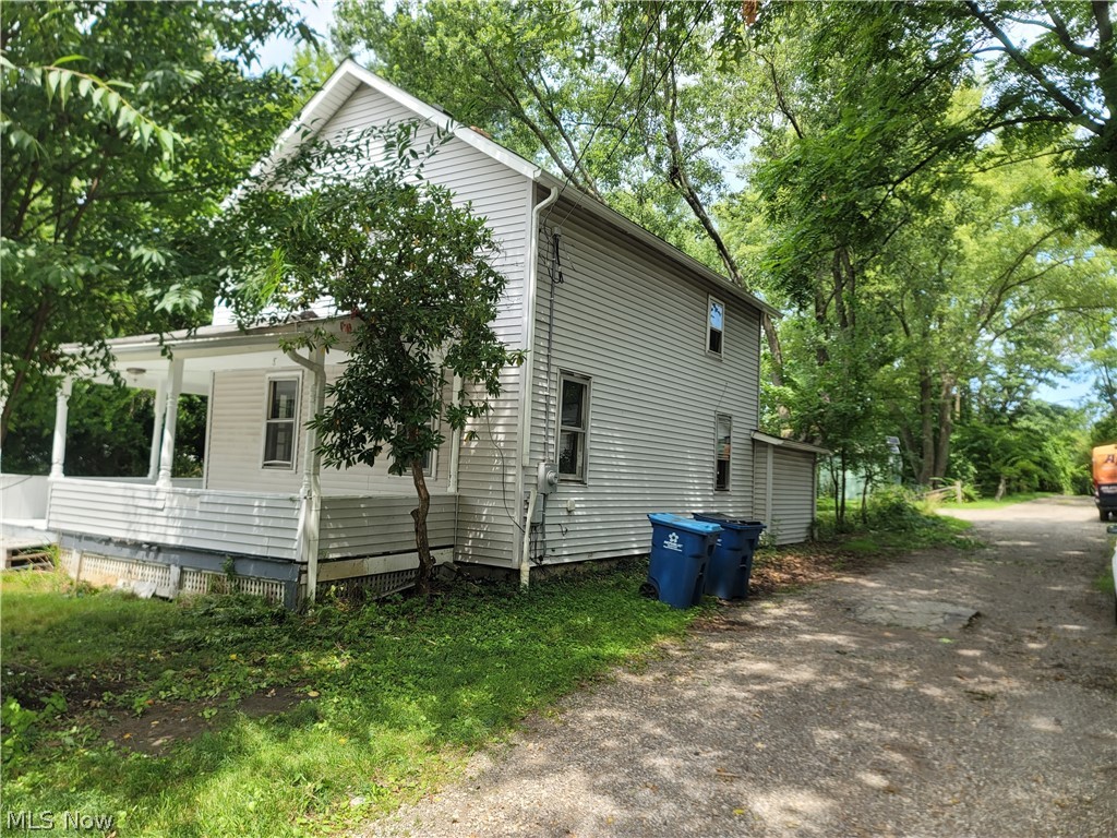 129 W Oak Street Kent OH 44240