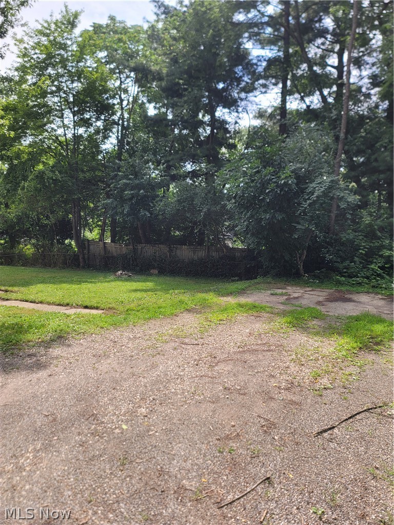 129 W Oak Street Kent OH 44240