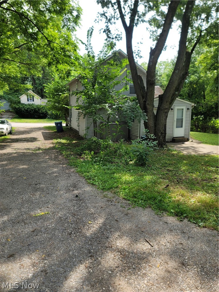 129 W Oak Street Kent OH 44240