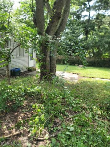 129 W Oak Street Kent OH 44240