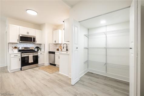 3379 Tullamore Road Cleveland Heights OH 44118