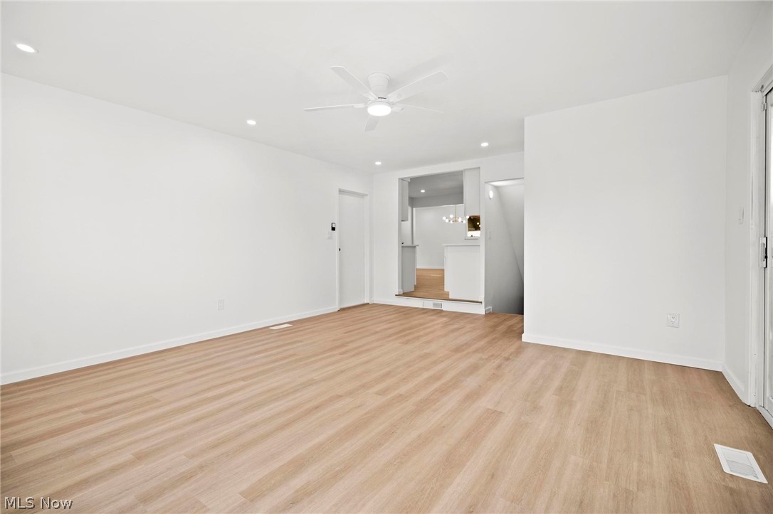 24729 Ronan Road Bedford Heights OH 44146