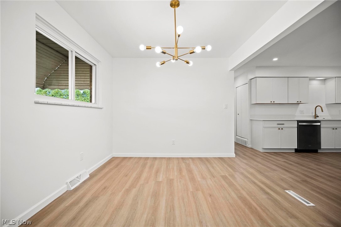 24729 Ronan Road Bedford Heights OH 44146
