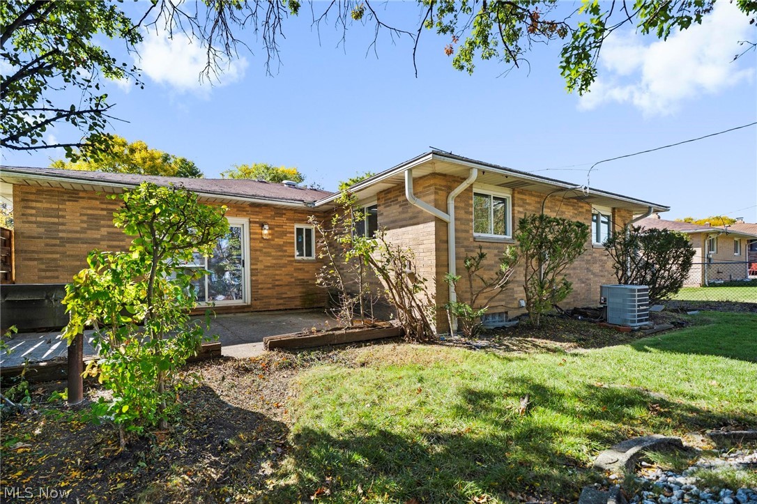 24729 Ronan Road Bedford Heights OH 44146