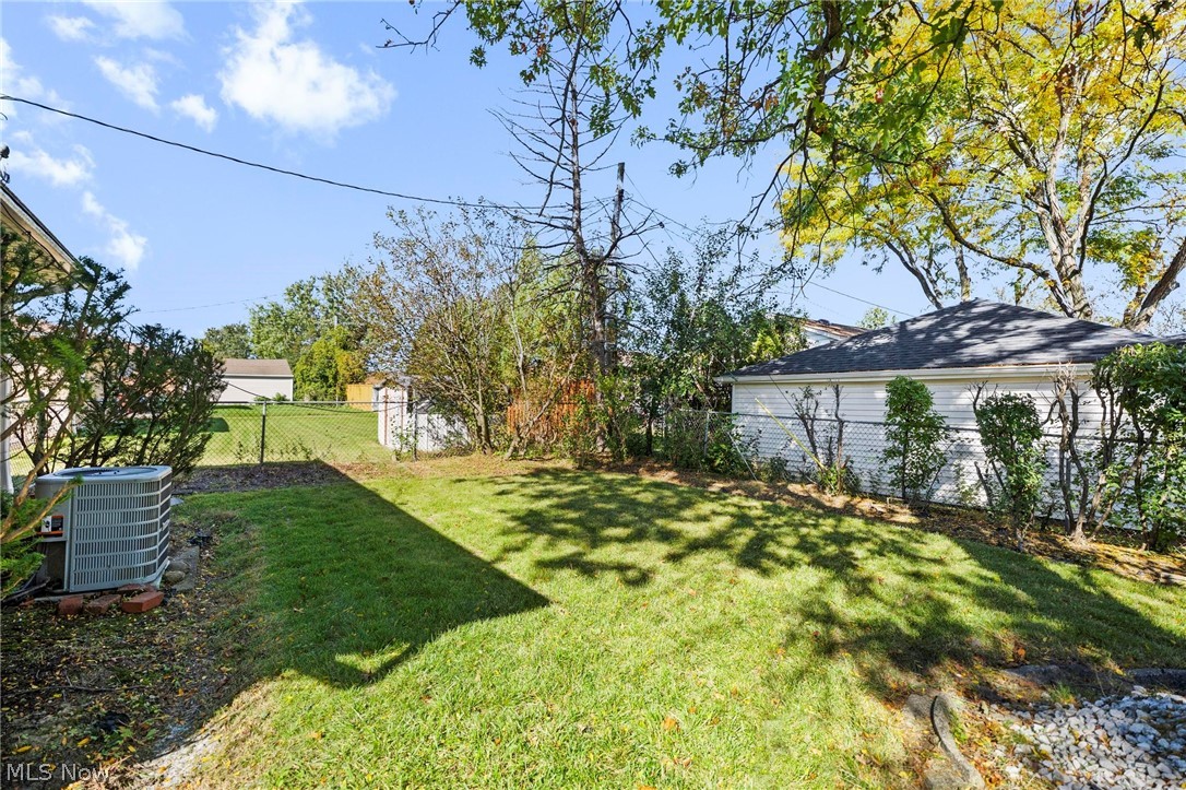 24729 Ronan Road Bedford Heights OH 44146