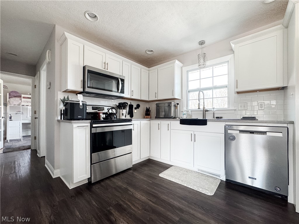 2857 Maco Drive Norton OH 44203