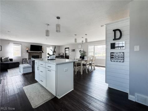 2857 Maco Drive Norton OH 44203