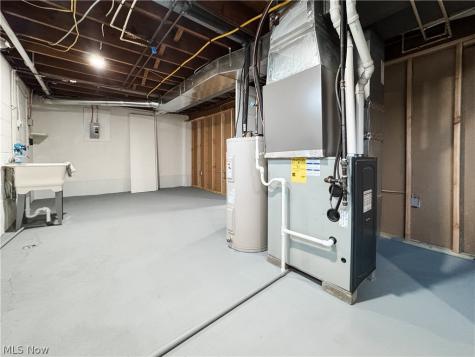 2857 Maco Drive Norton OH 44203