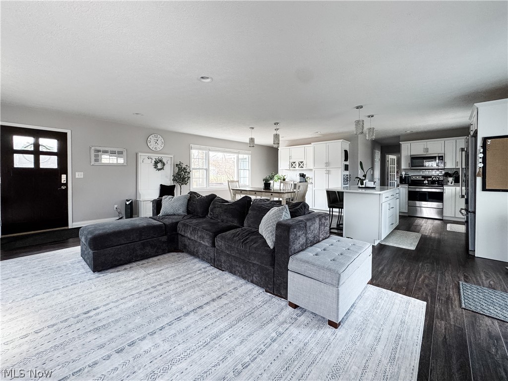 2857 Maco Drive Norton OH 44203
