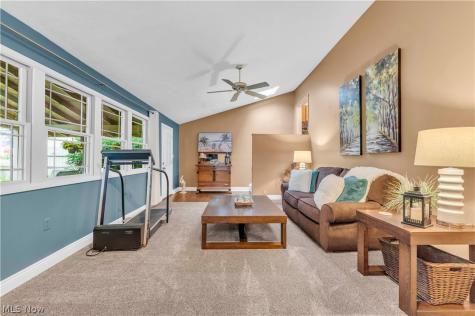 10037 W Sprague Road North Royalton OH 44133