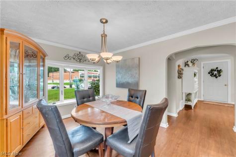 10037 W Sprague Road North Royalton OH 44133