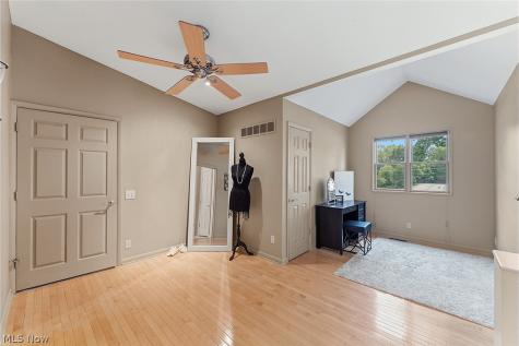 10037 W Sprague Road North Royalton OH 44133