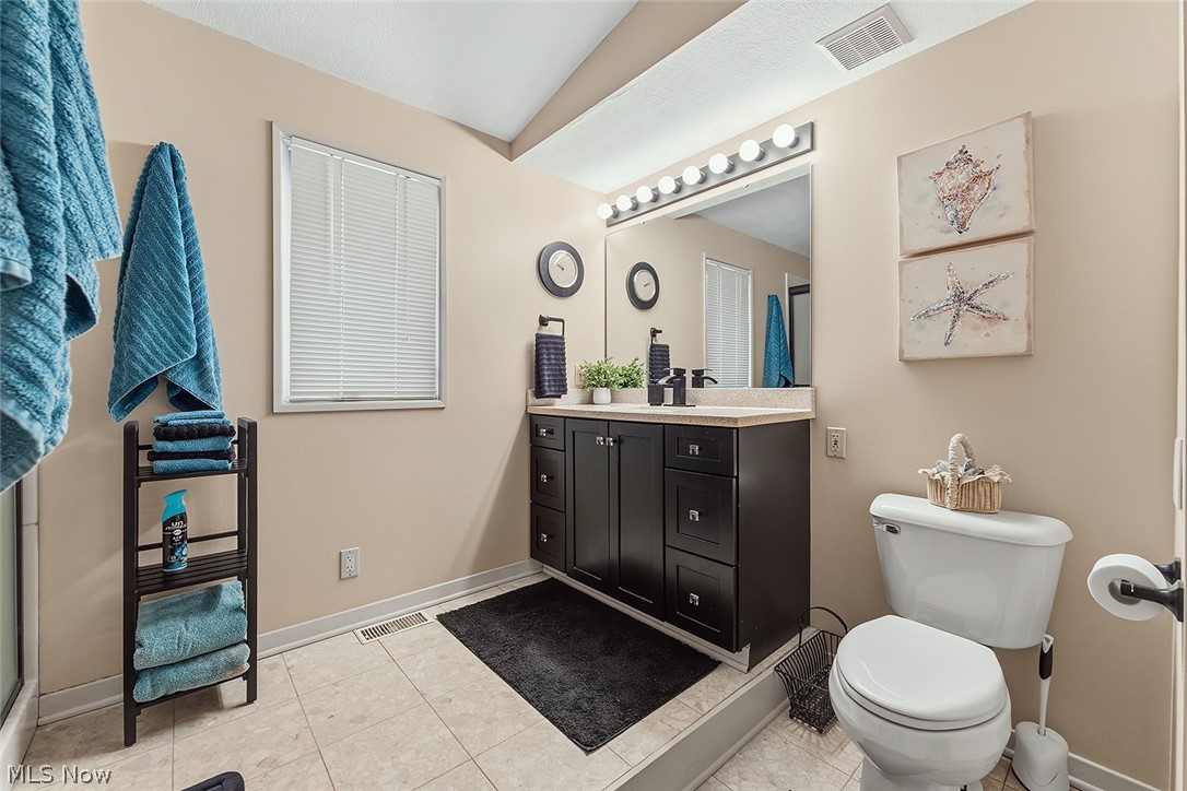 10037 W Sprague Road North Royalton OH 44133