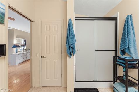 10037 W Sprague Road North Royalton OH 44133