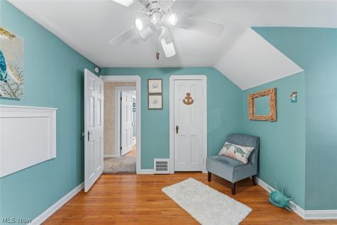 10037 W Sprague Road North Royalton OH 44133