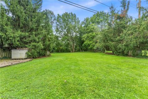 10037 W Sprague Road North Royalton OH 44133