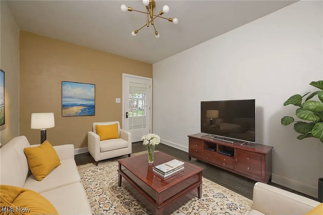 5550 Grasmere Avenue Maple Heights OH 44137