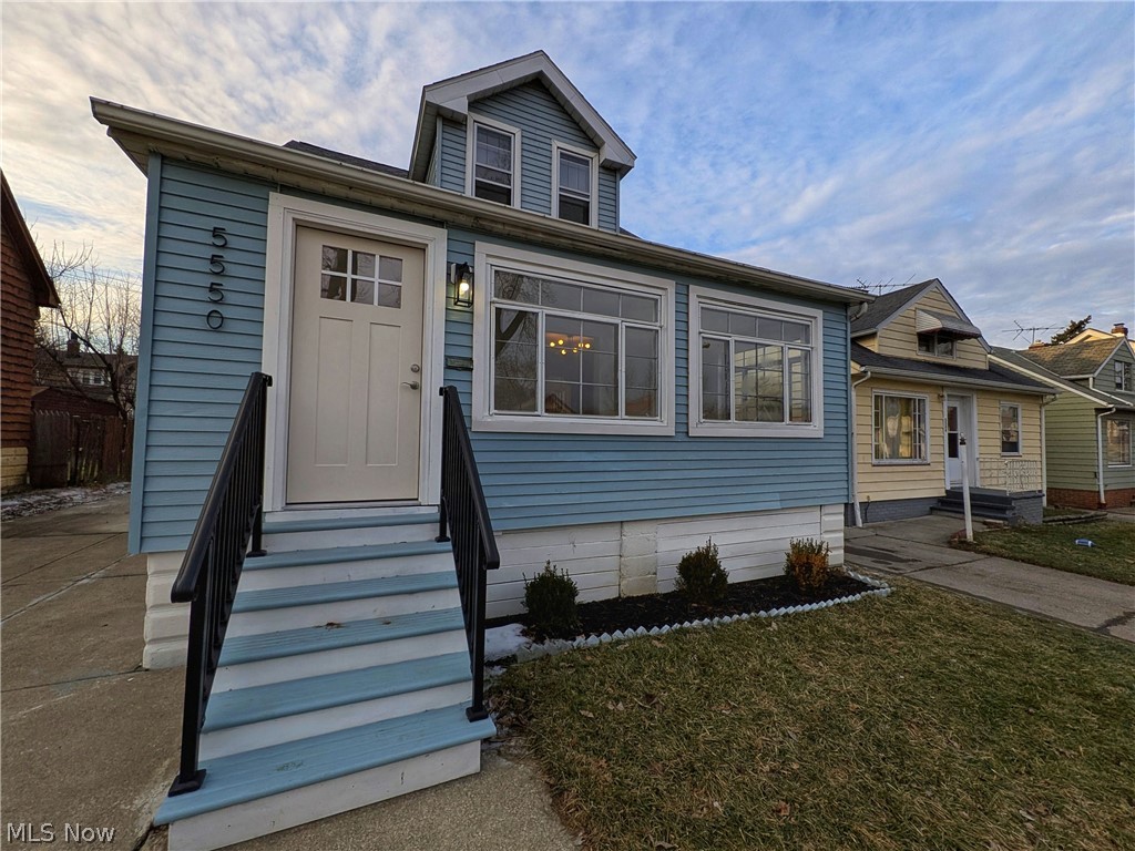 5550 Grasmere Avenue Maple Heights OH 44137