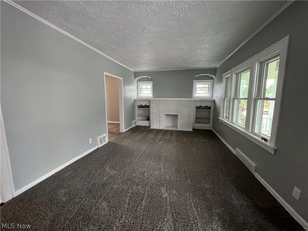 11312 Dove Avenue Cleveland OH 44105