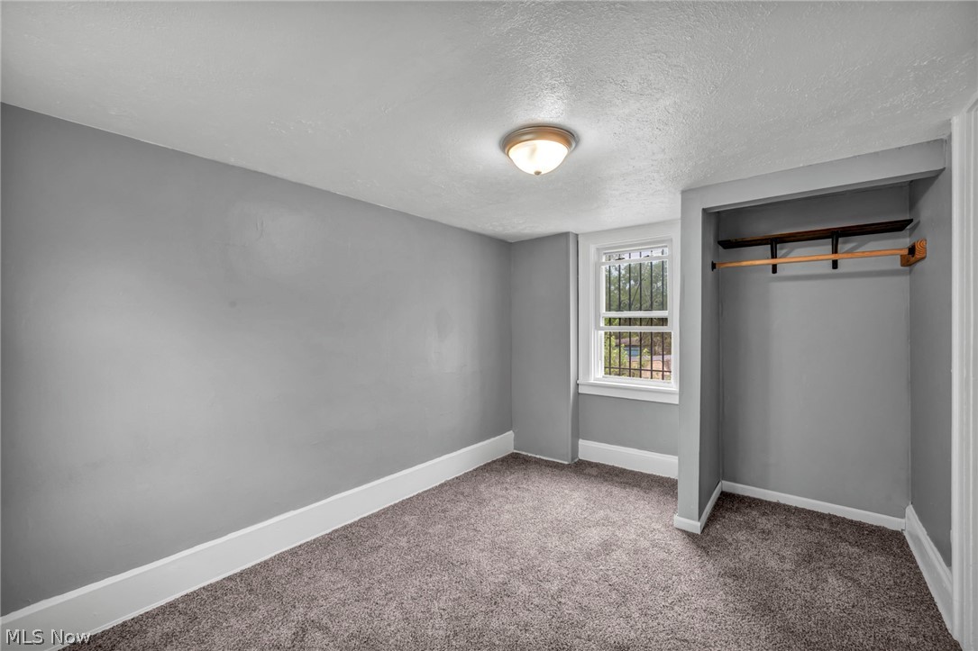 11312 Dove Avenue Cleveland OH 44105