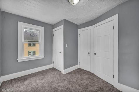 11312 Dove Avenue Cleveland OH 44105