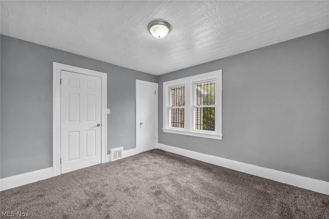 11312 Dove Avenue Cleveland OH 44105