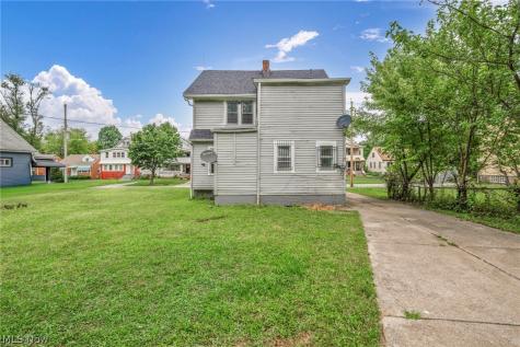 11312 Dove Avenue Cleveland OH 44105