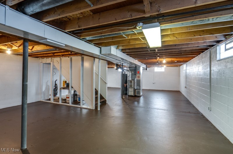 529 Anderson Avenue Akron OH 44306