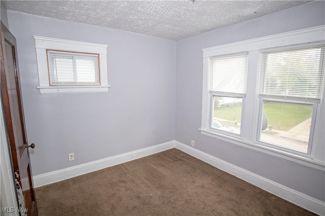 13605 Garden Road East Cleveland OH 44112