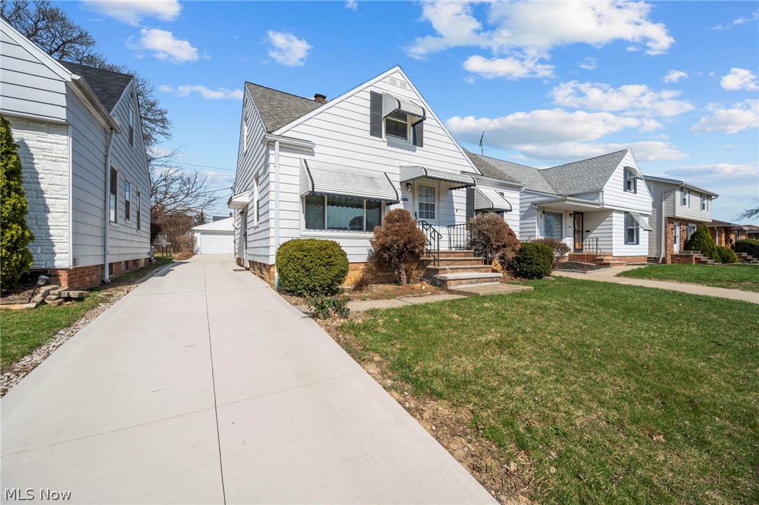 13019 Darlington Avenue Garfield Heights OH 44125