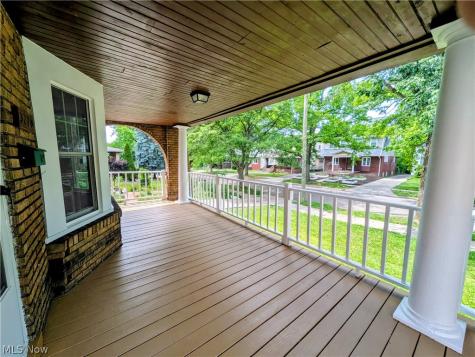3270 Yorkshire Road Cleveland Heights OH 44118