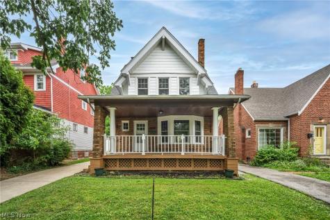 3270 Yorkshire Road Cleveland Heights OH 44118