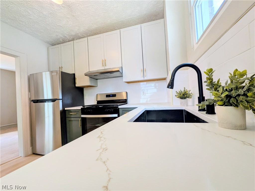 3270 Yorkshire Road Cleveland Heights OH 44118