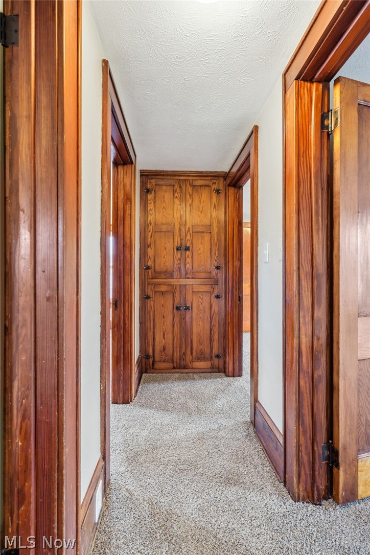 324 E Line Street Minerva OH 44657