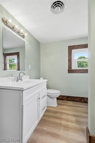 324 E Line Street Minerva OH 44657