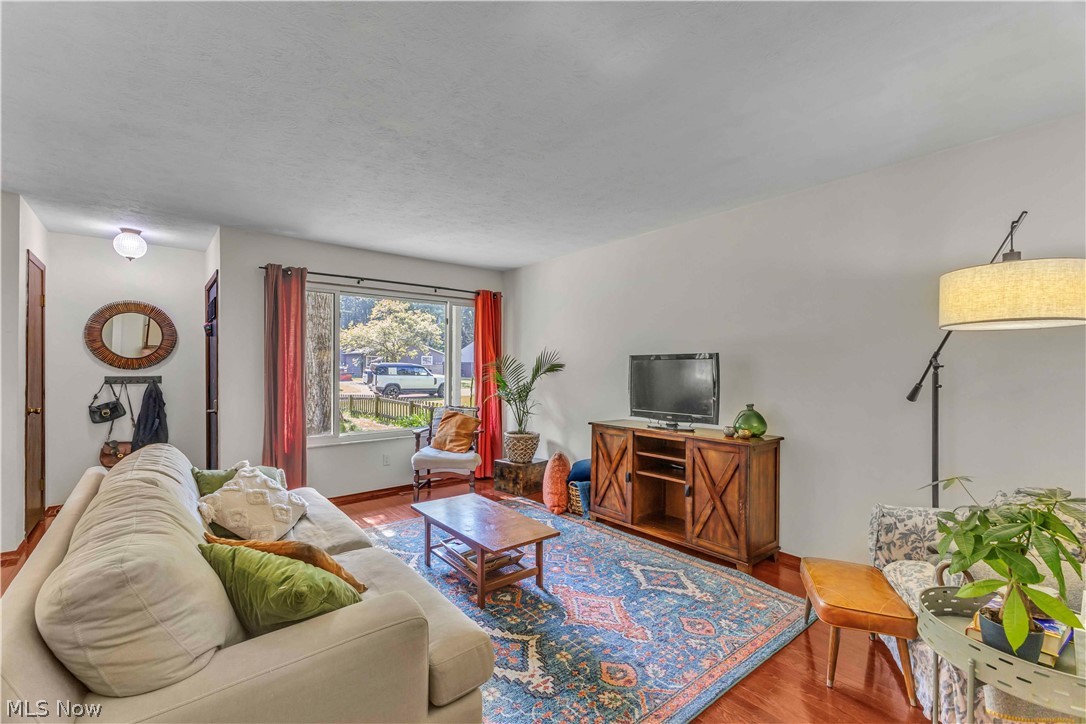 5290 Wellesley Avenue North Olmsted OH 44070