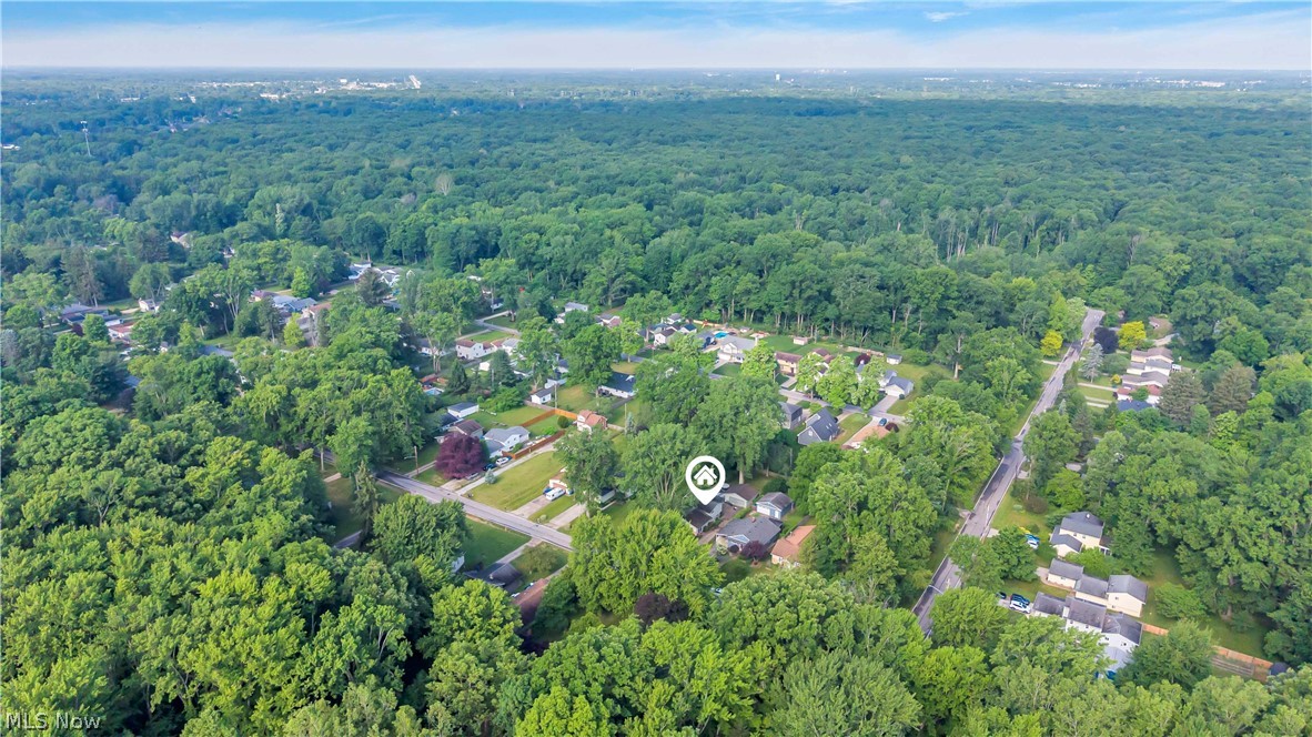 5290 Wellesley Avenue North Olmsted OH 44070