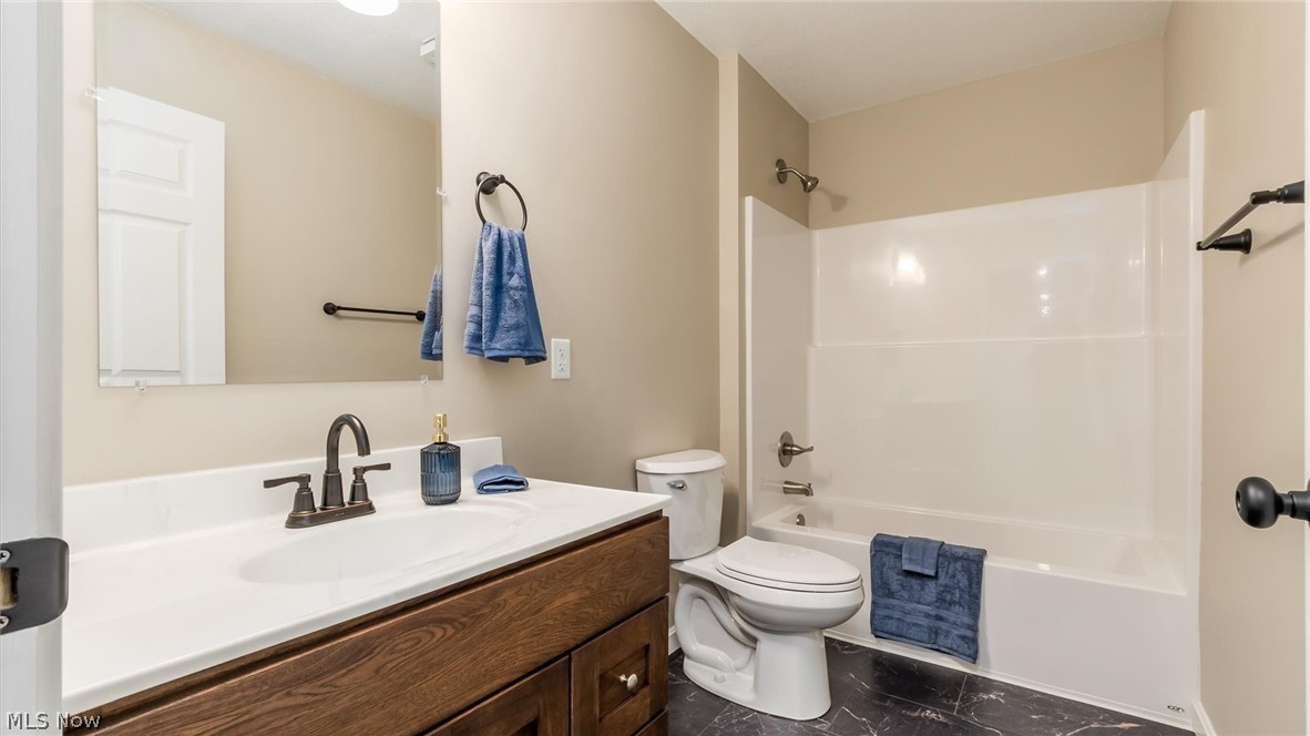 1205 Gomber Avenue Cambridge OH 43725