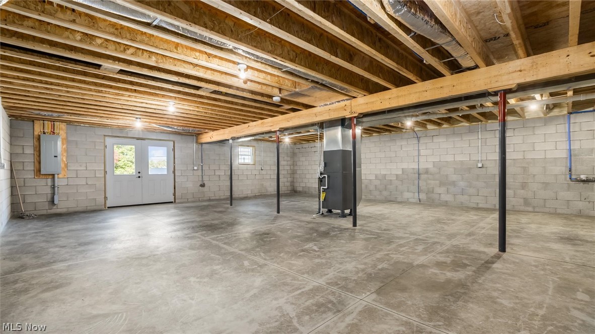 1205 Gomber Avenue Cambridge OH 43725
