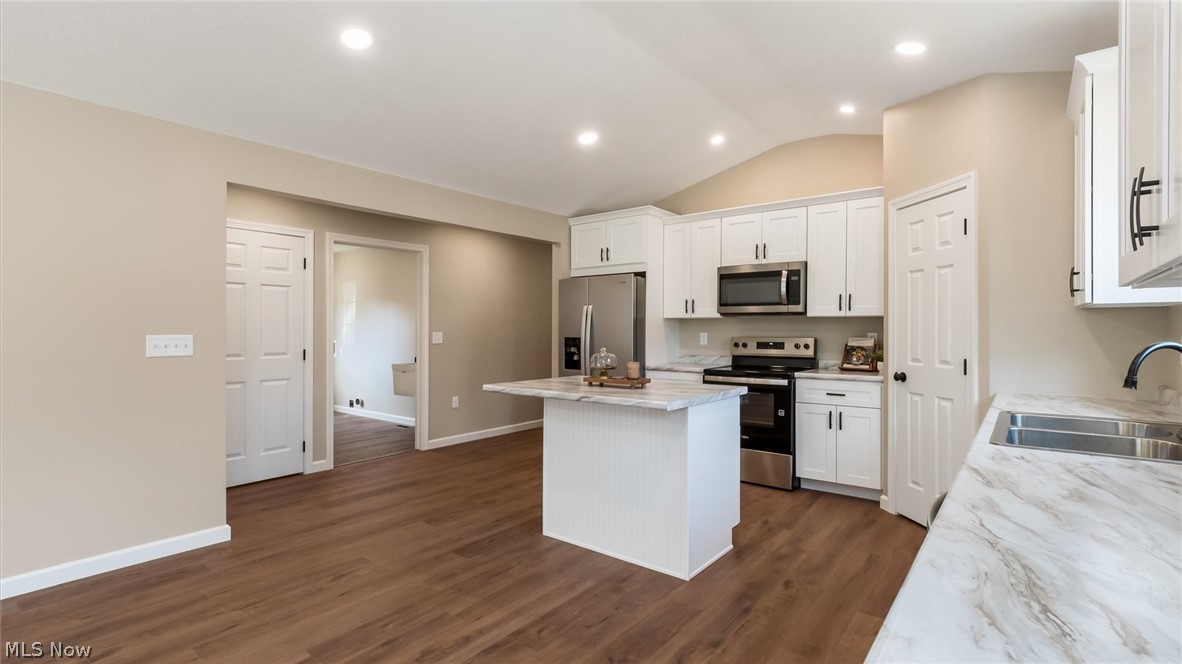 1205 Gomber Avenue Cambridge OH 43725