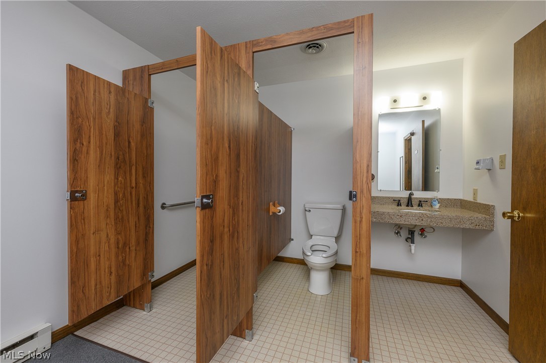 2587 Alabama Avenue SW Dalton OH 44618