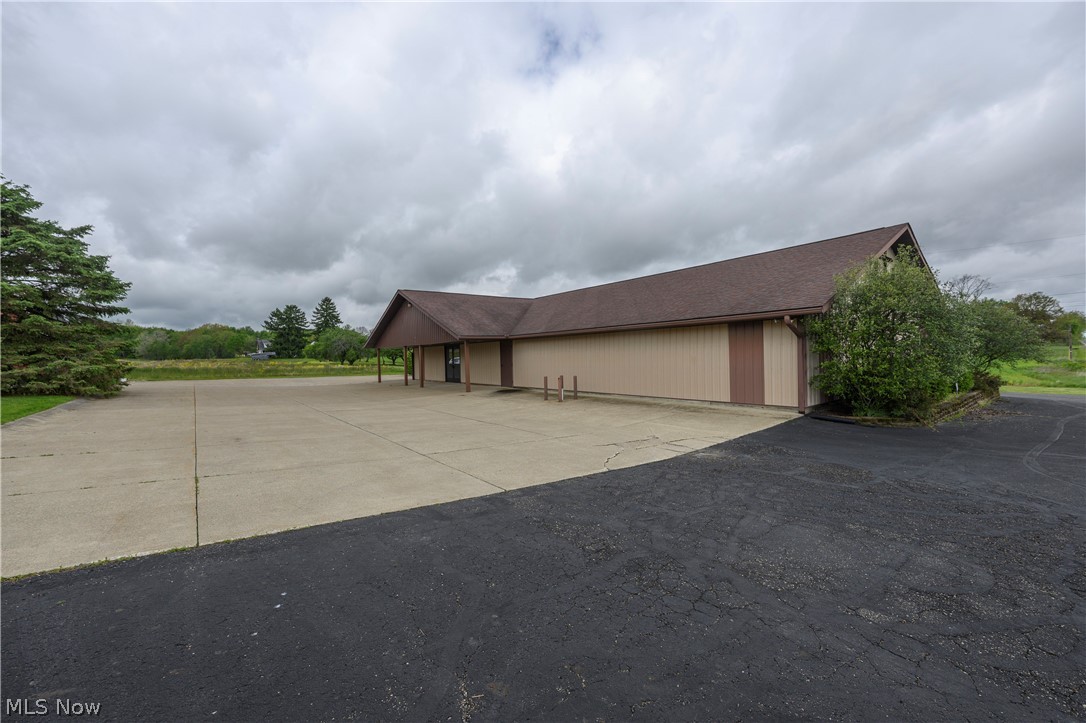 2587 Alabama Avenue SW Dalton OH 44618