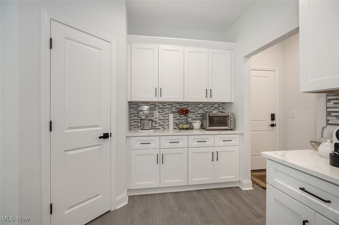 18433 Whitney Road Strongsville OH 44149