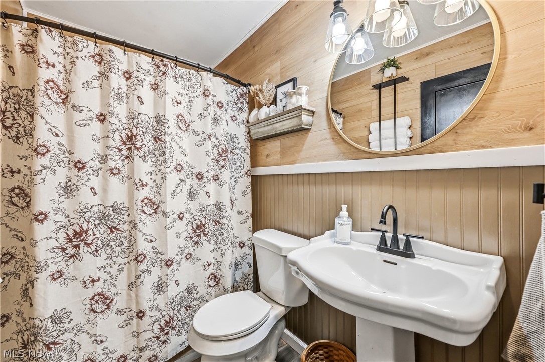 3656 Bushnell Campbell Road Fowler OH 44418