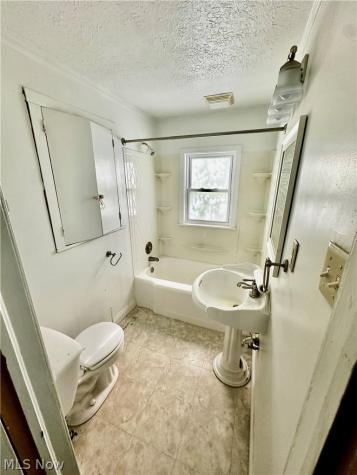 5002 Stow Road Stow OH 44224