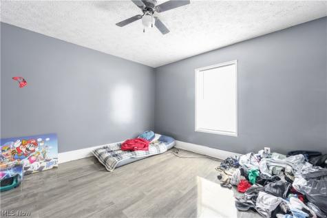 354 Clarendon Avenue NW Canton OH 44708