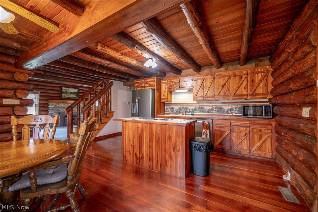 17917 Ellsworth Road Lake Milton OH 44429