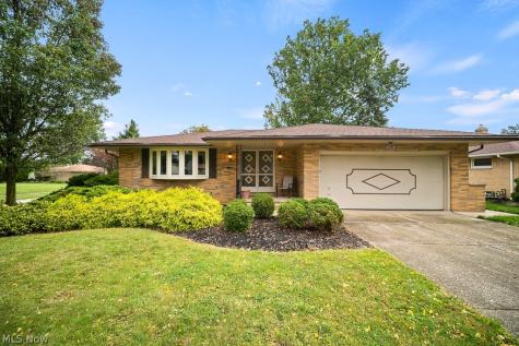 6161 Winchester Drive Seven Hills OH 44131