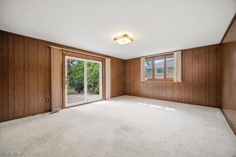 6161 Winchester Drive Seven Hills OH 44131