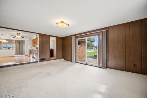 6161 Winchester Drive Seven Hills OH 44131